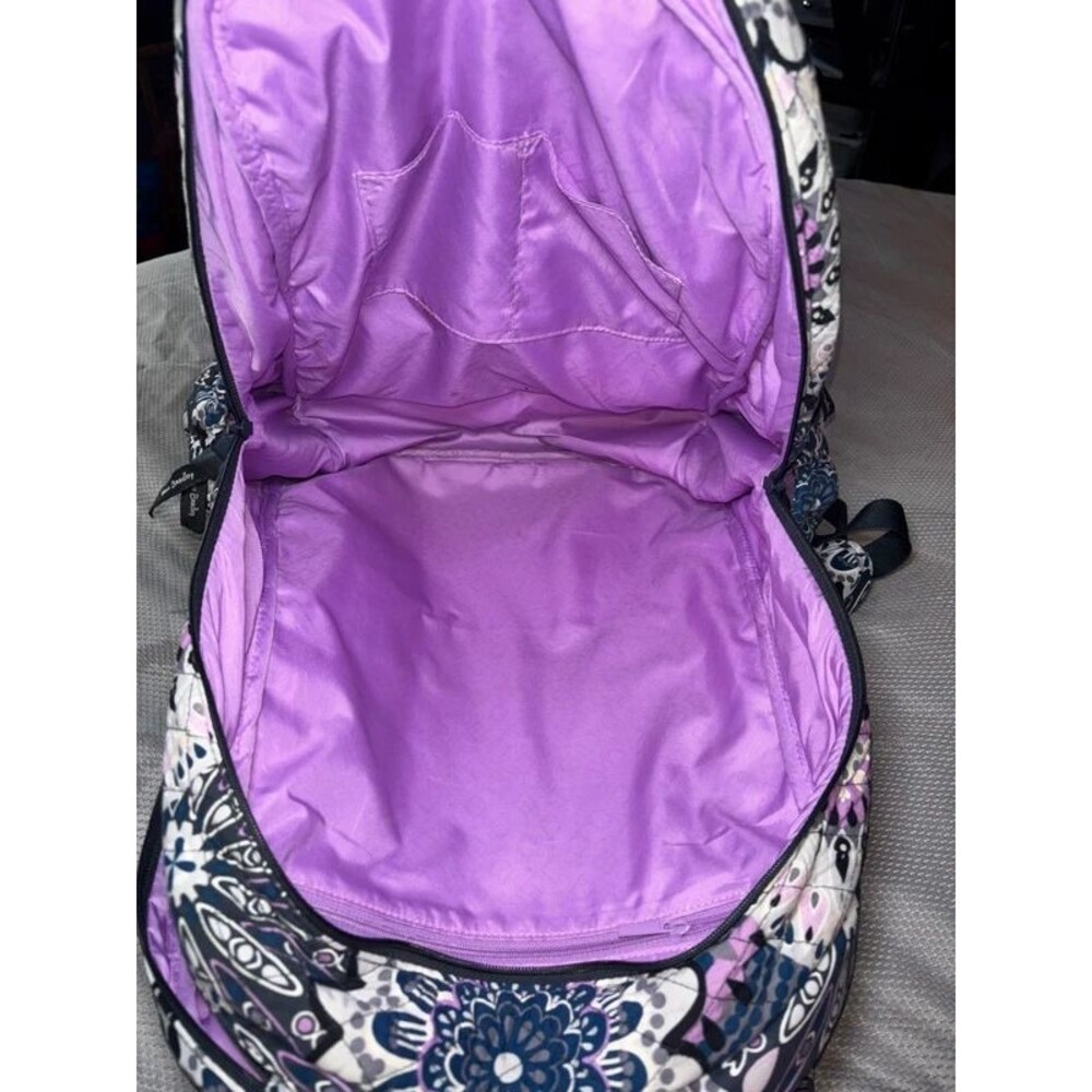 Large Vera Bradley Floral Paisley Quilted Backpack - Picture 4 of 8